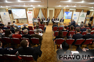 БИЗНЕС и Украинская Бизнес Ассоциация провели бизнес—форум “Белые начинают и выигрывают”, дав старт объединению честного среднего бизнеса