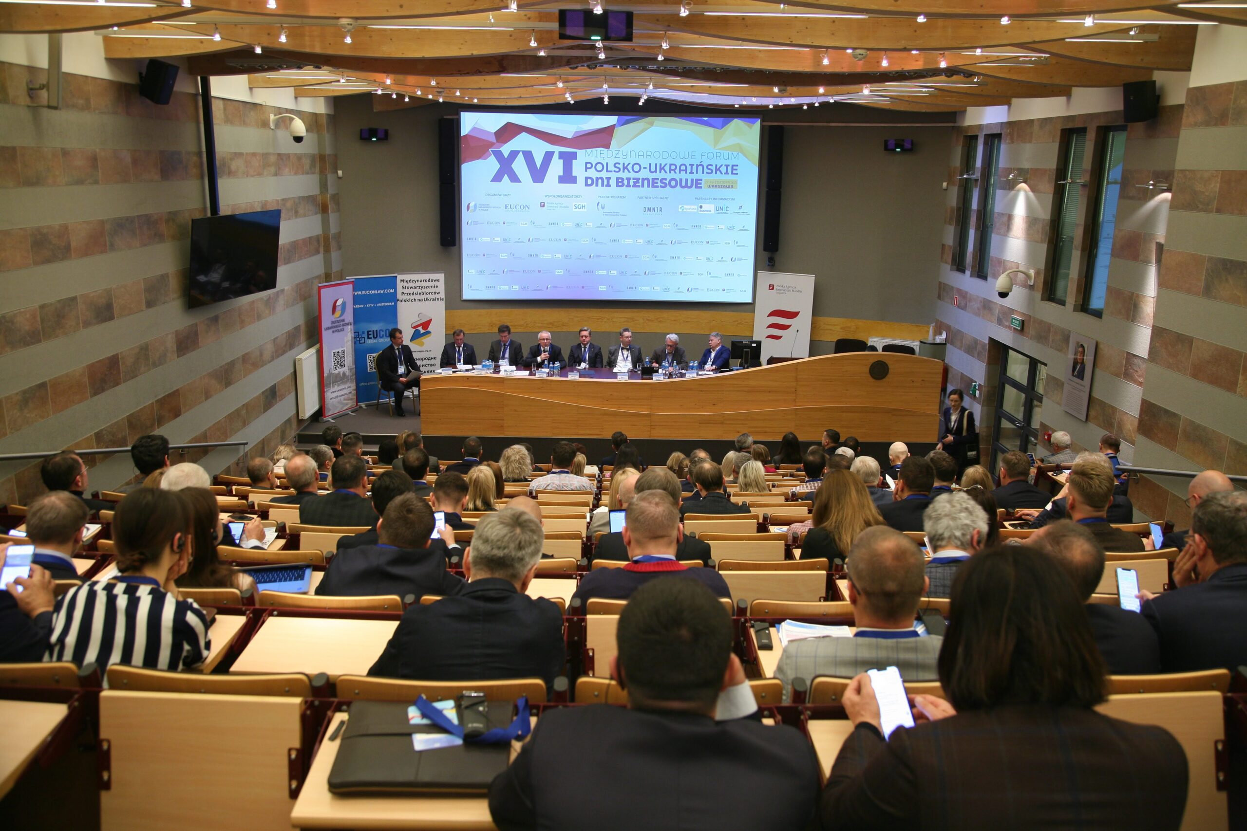 Синергія в ім’я перемоги, відбудови й майбутнього: у Варшаві відбувся ХVI Міжнародний форум «Польсько-українські дні бізнесу»